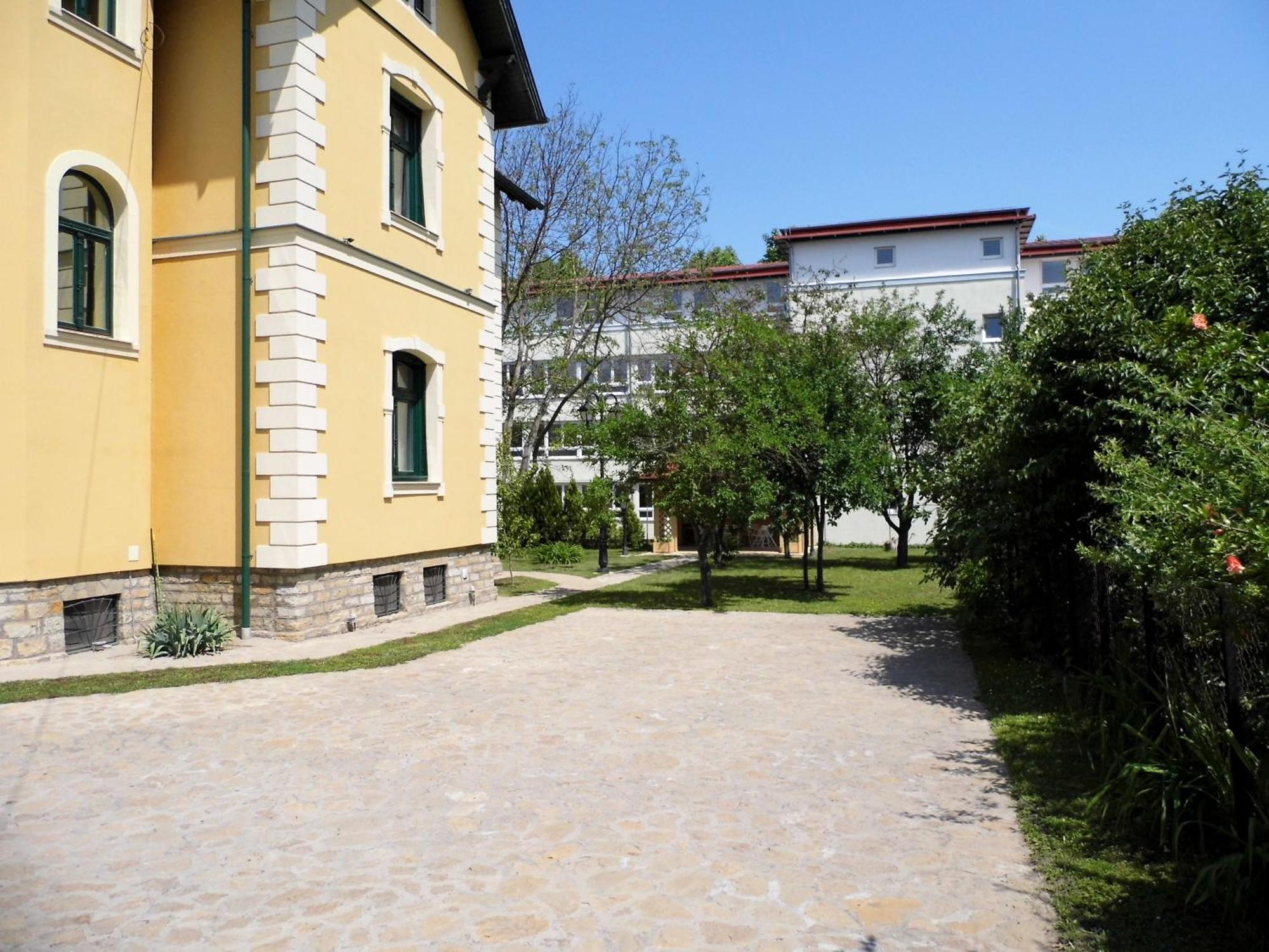 Anna Villa Keszthely Bagian luar foto